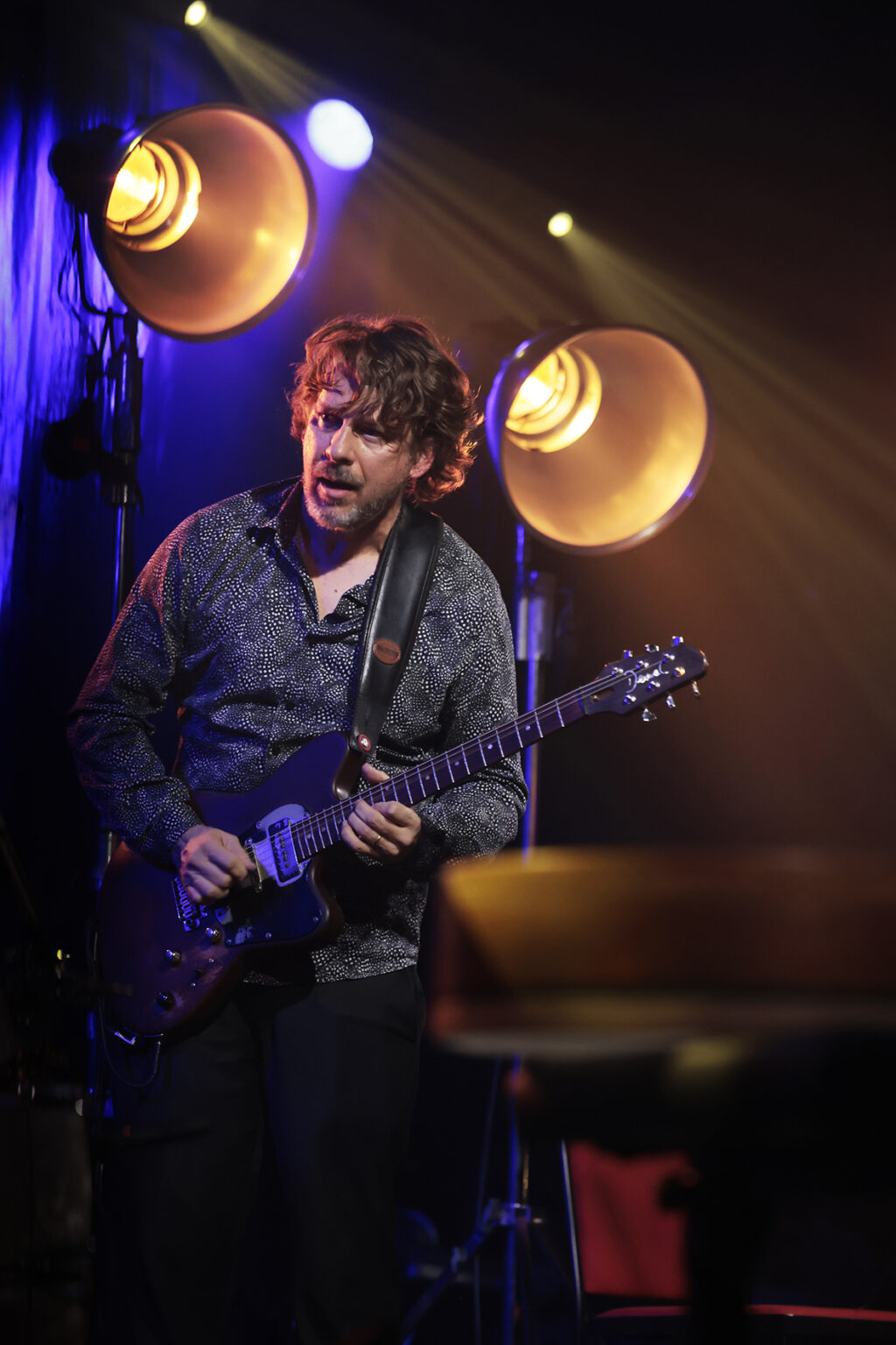 Hamid Drake, Kalle Kalima & Conny Bauer are performing on the stage.